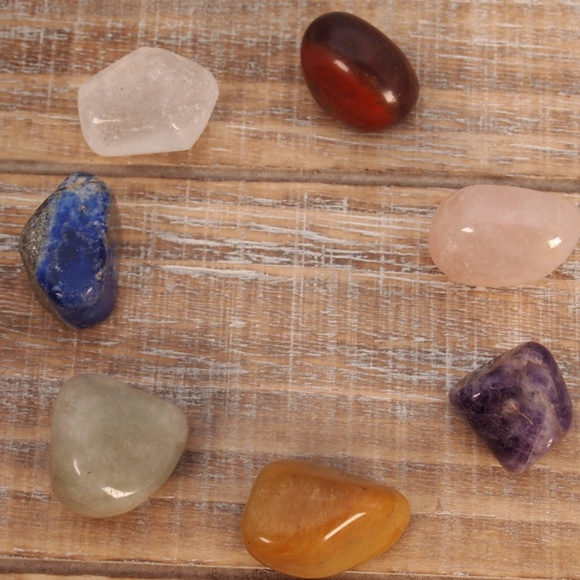🌟🌟Host Pick!!🌟🌟Seven Chakra Crystals - Picture 2 of 4